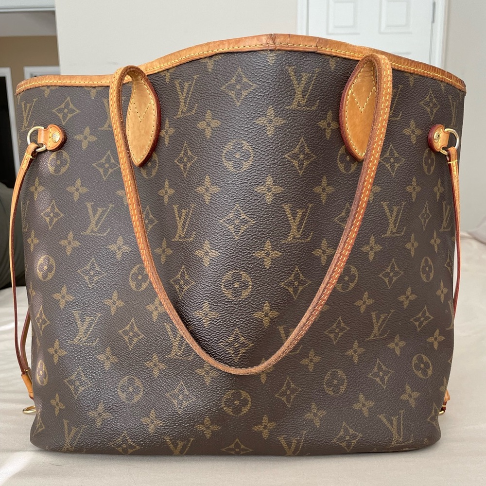 Louis Vuitton Neverfull MM Monogram